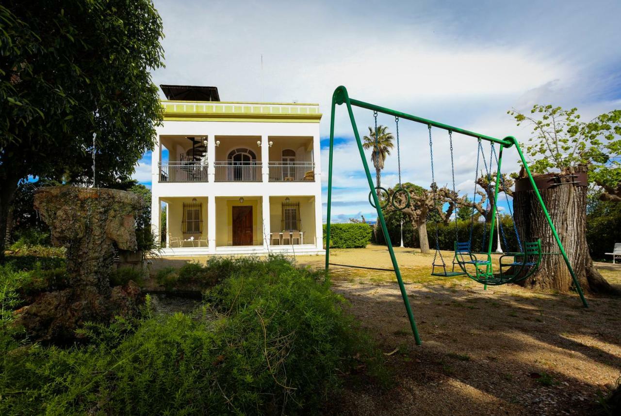 فيلا Colonial Planet Costa Dorada فيلاسيكا ذي سولثينا المظهر الخارجي الصورة