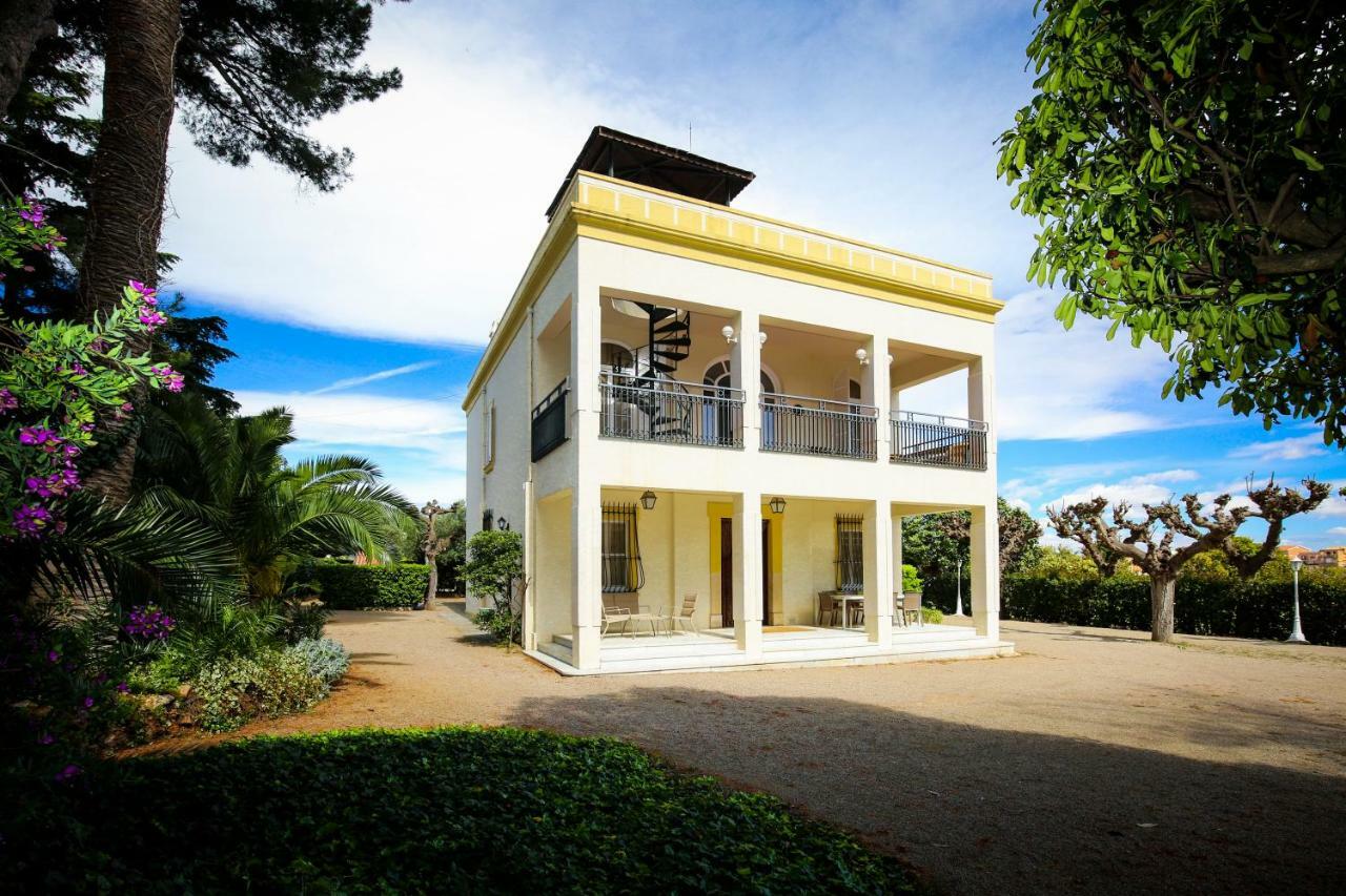 فيلا Colonial Planet Costa Dorada فيلاسيكا ذي سولثينا المظهر الخارجي الصورة